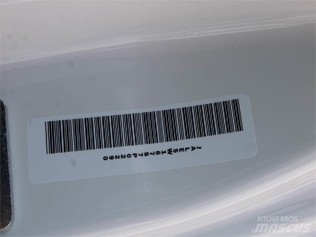 Isuzu NRR Savivarčių priekabų vilkikai