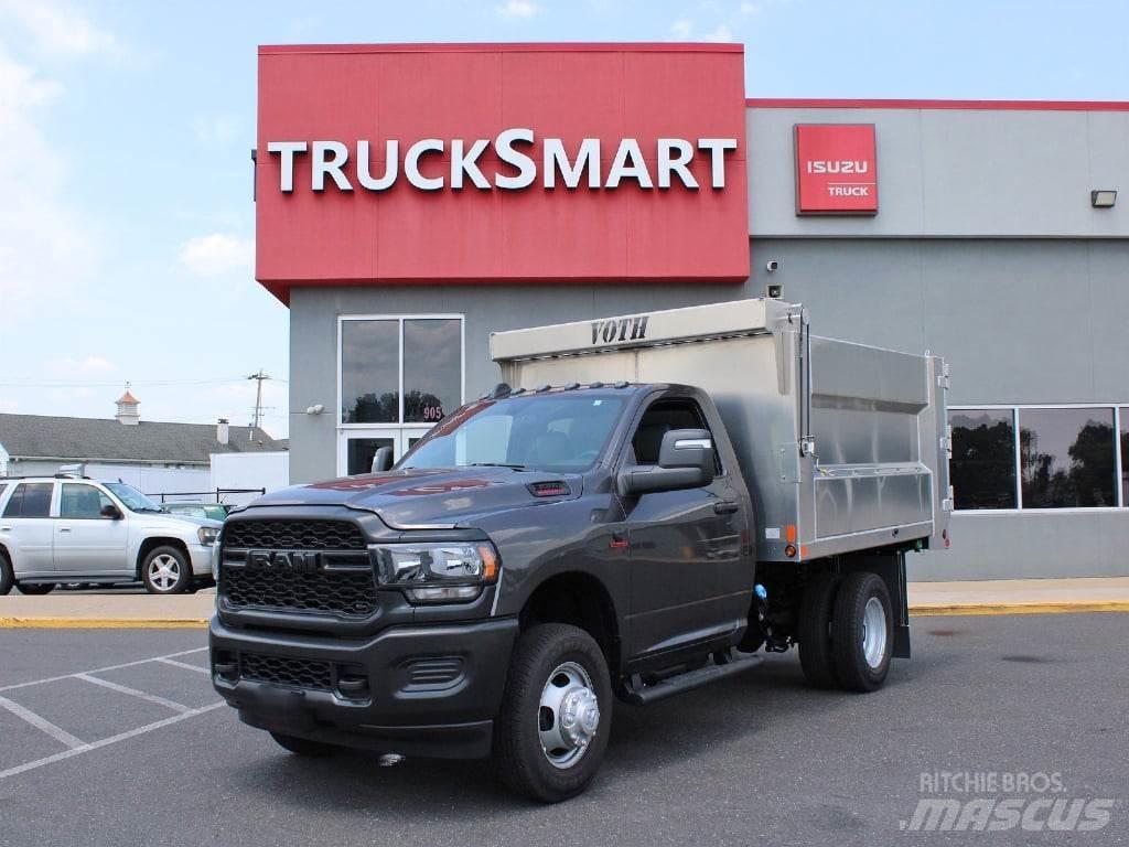 RAM 3500 Savivarčių priekabų vilkikai