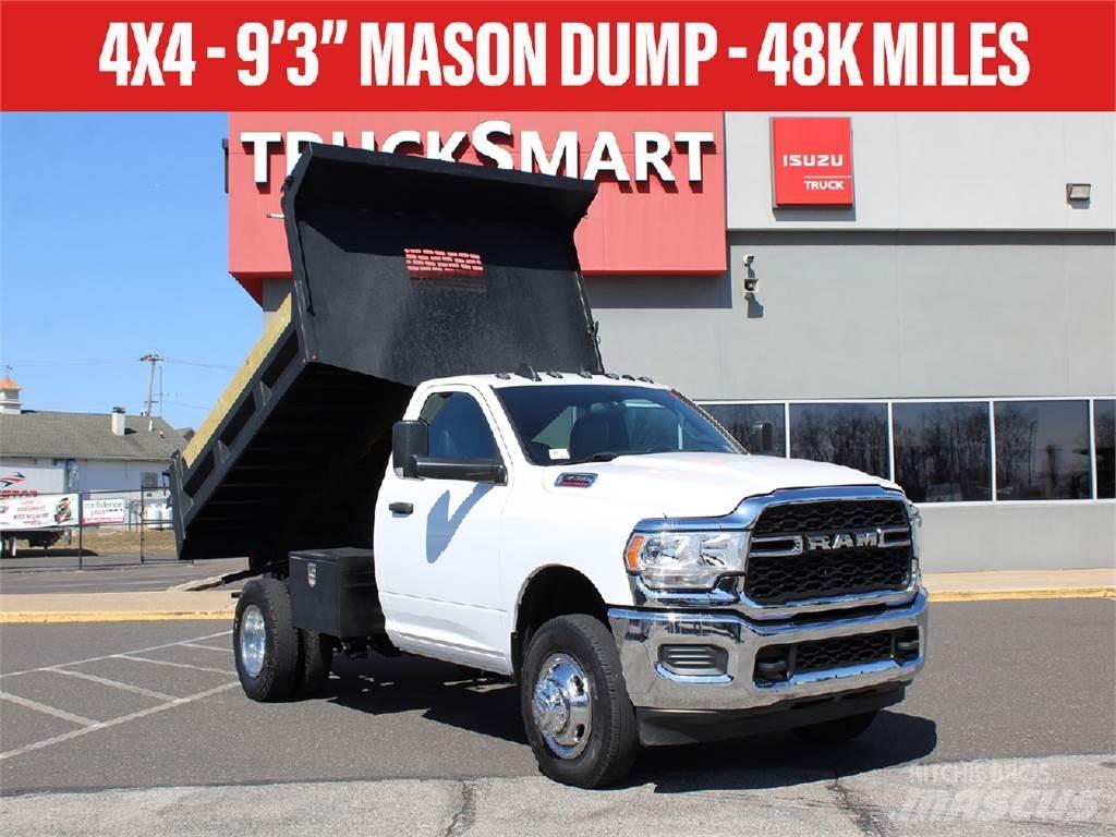 RAM 3500 Savivarčių priekabų vilkikai