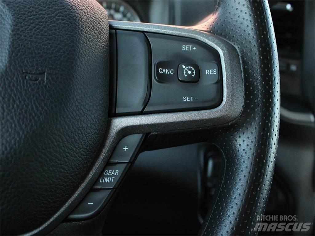 RAM 5500 Visuotinės / bendrosios paskirties automobiliai