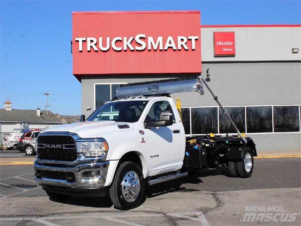 RAM 5500 Konteinerių nuožulnaus pakėlimo ant platformos krautuvai