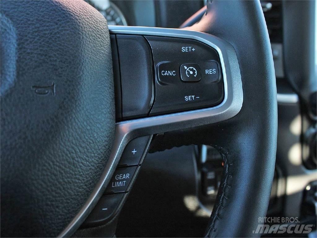 RAM 5500 Konteinerių nuožulnaus pakėlimo ant platformos krautuvai