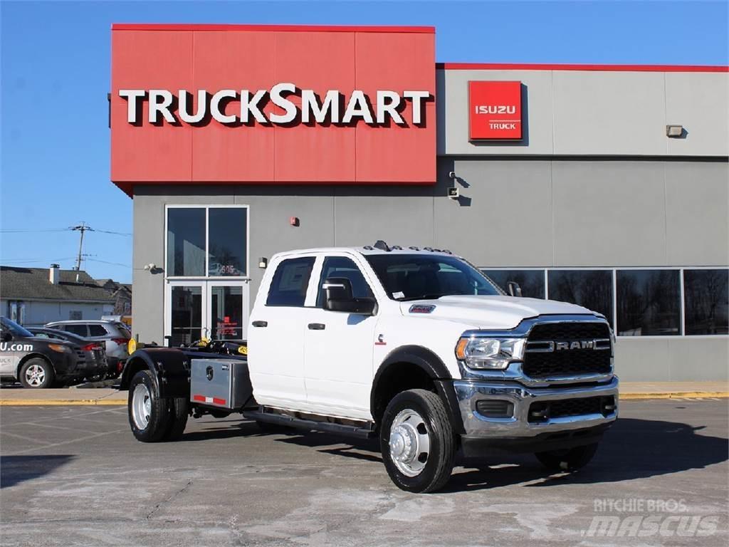 RAM 5500 Konteinerių nuožulnaus pakėlimo ant platformos krautuvai