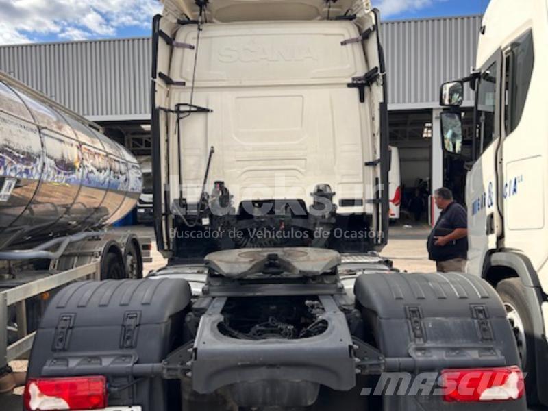 Scania R410 Naudoti vilkikai