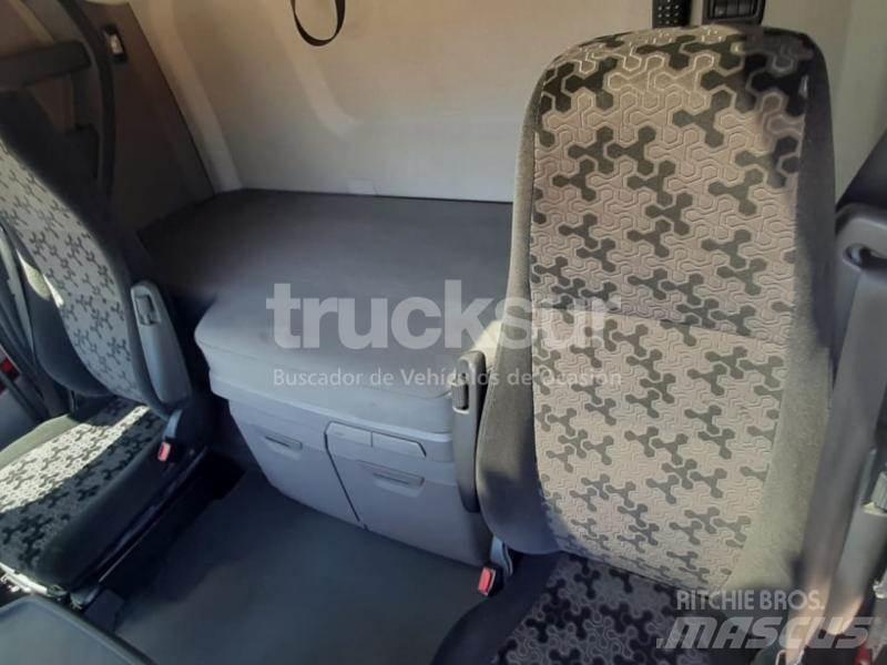 Scania S450 Naudoti vilkikai