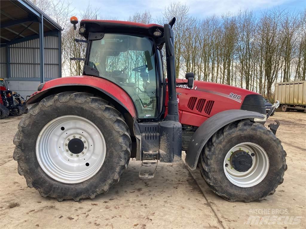 Case IH PUMA Traktoriai