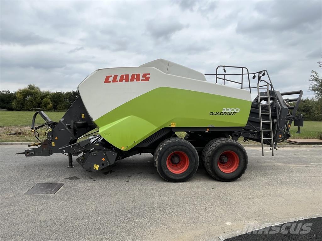 CLAAS 3300 Stačiakampių ryšulių presai