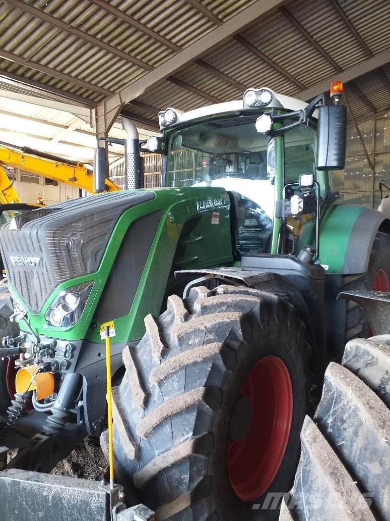 Fendt 824 Traktoriai