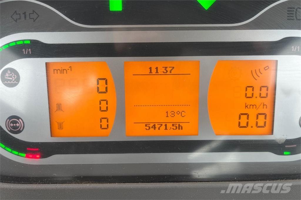 Fendt 828 Traktoriai