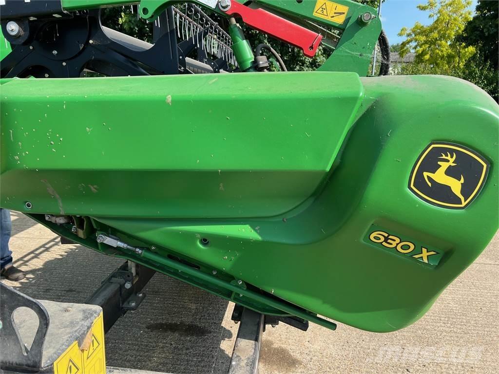 John Deere T670I Derliaus nuėmimo kombainai