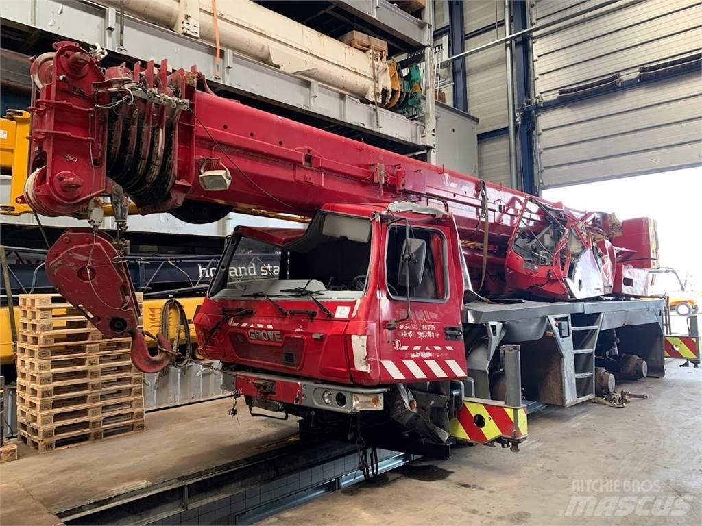 Grove GMK 3055 Visureigiai kranai