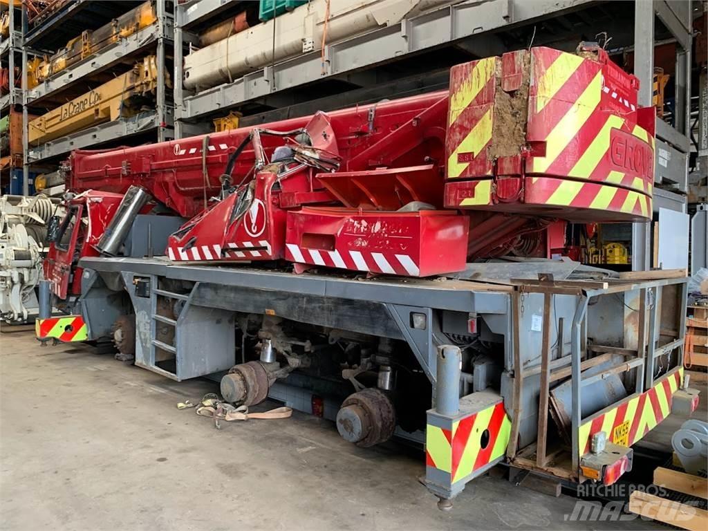 Grove GMK 3055 Visureigiai kranai