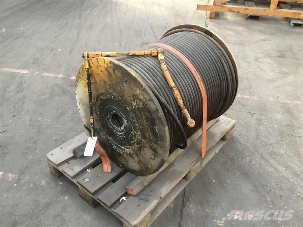Grove GMK 5200 winch Kranų dalys ir įranga