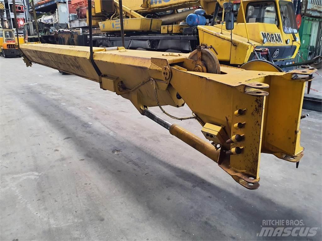 Krupp KMK 3050 jib Kranų dalys ir įranga
