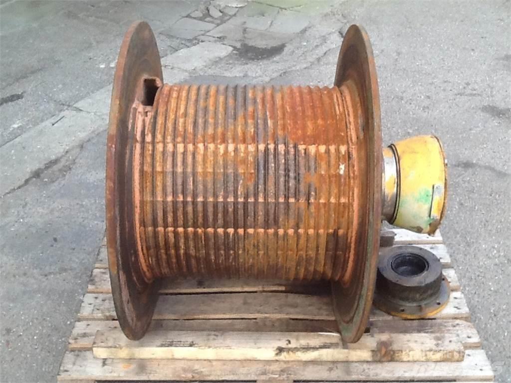 Krupp KMK 5100 winch Kranų dalys ir įranga