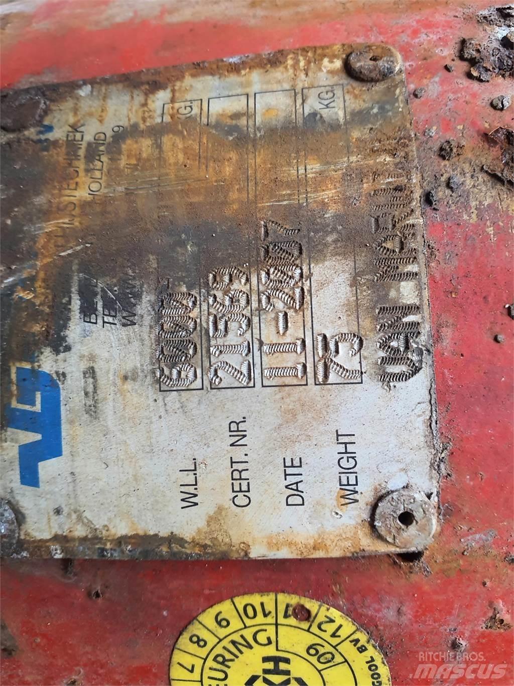 Liebherr Hookball 6T Kranų dalys ir įranga