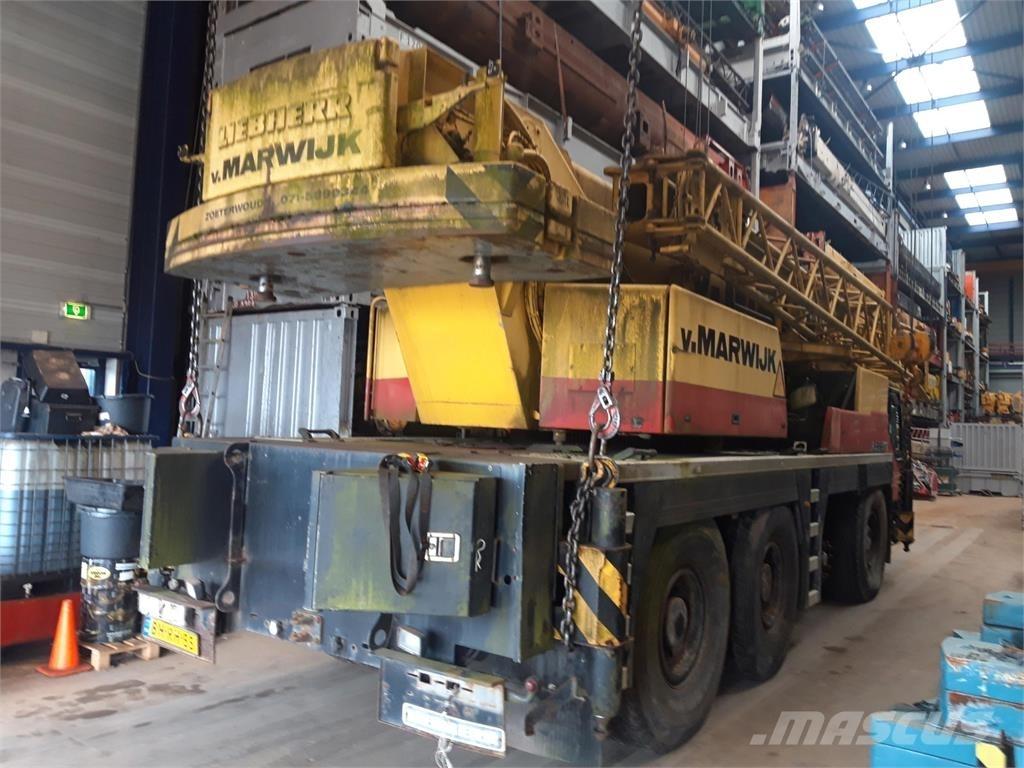 Liebherr LTM 1060-2 Visureigiai kranai