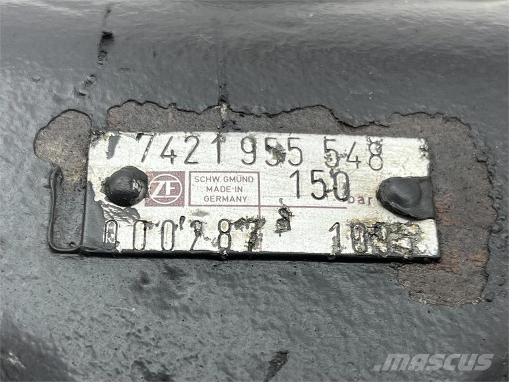  Steering box Kranų dalys ir įranga