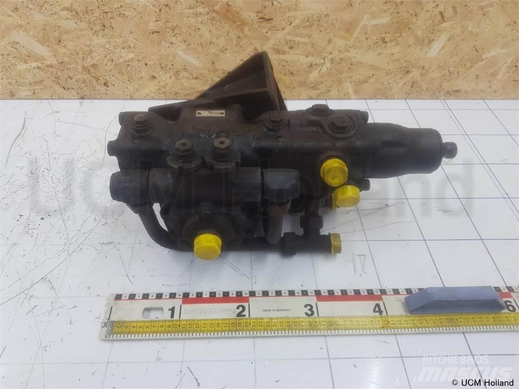  Steering box Kranų dalys ir įranga