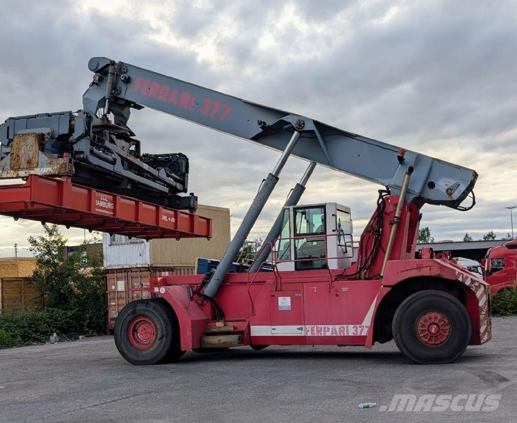 CVS Ferrari F377.5 PB Konteinerių krautuvai