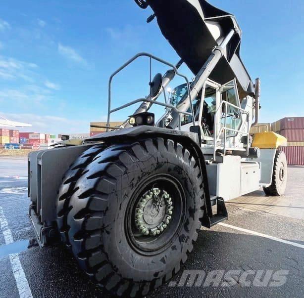 Hyster RS46-41XD/67S Konteinerių krautuvai