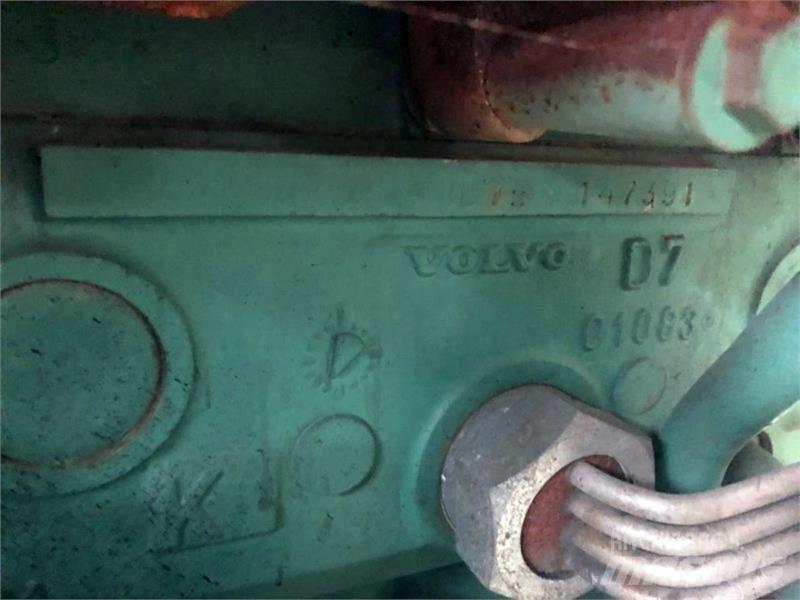 Volvo D7B Krovimas/Kėlimas - Kita
