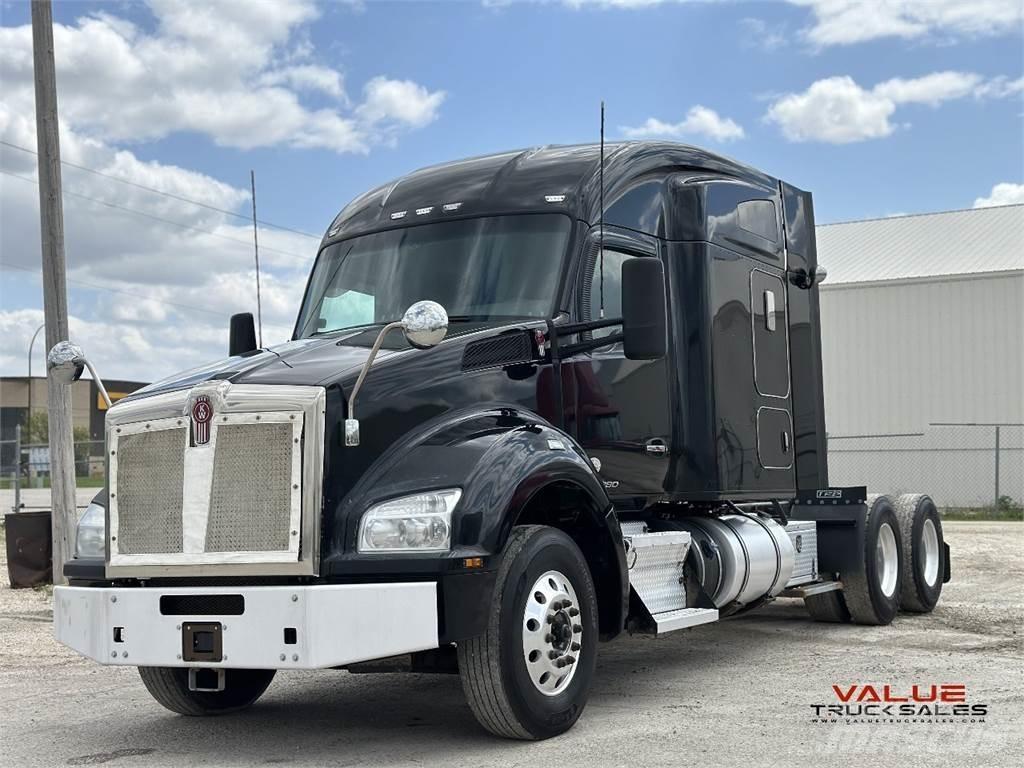 Kenworth T880 Naudoti vilkikai