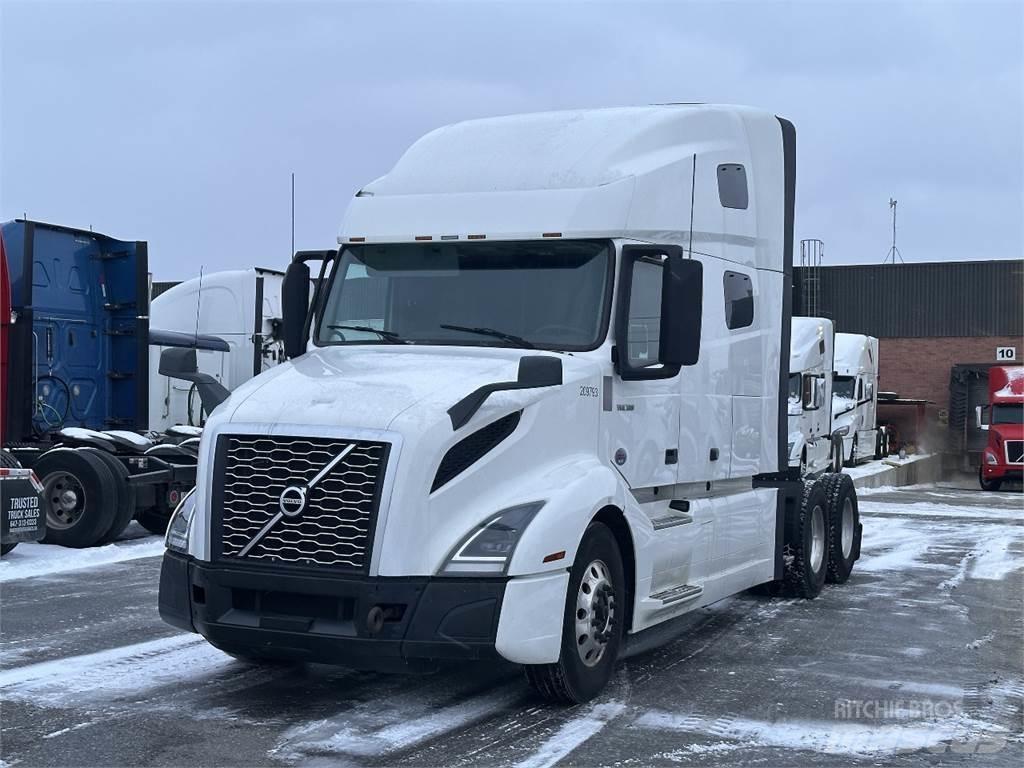Volvo VNL760 Naudoti vilkikai