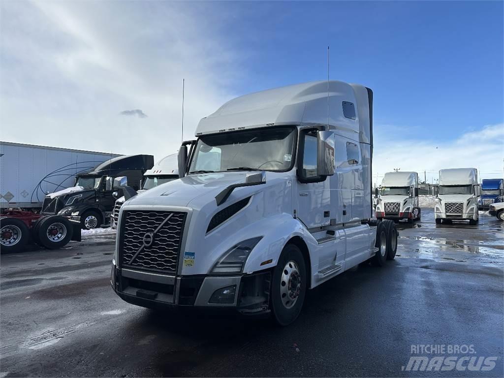 Volvo VNL760 Naudoti vilkikai