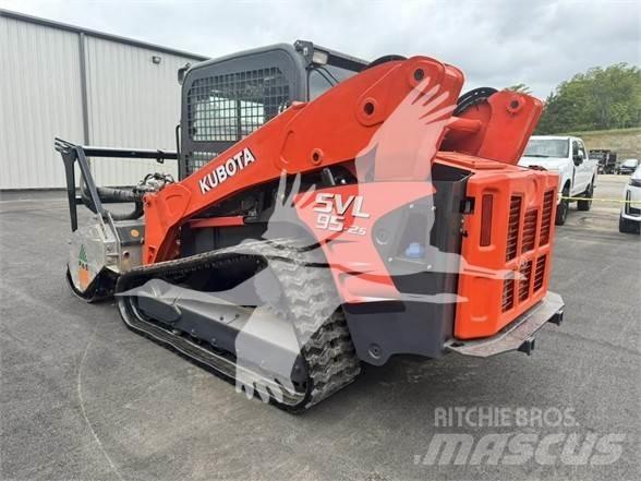 Kubota SVL95-2S Miško mulčeriai