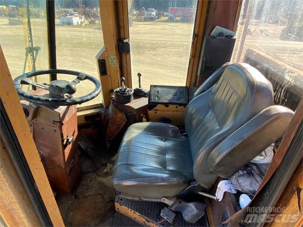 Case IH 921 Statyba - Kita