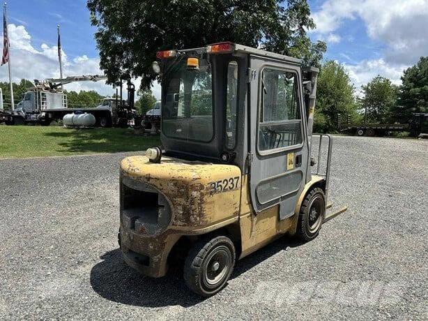 CAT DP30K Statyba - Kita