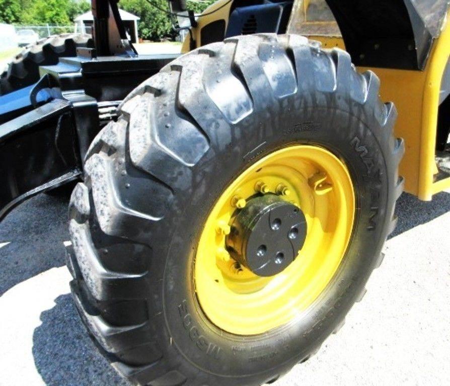 CAT TL 1055 Statyba - Kita