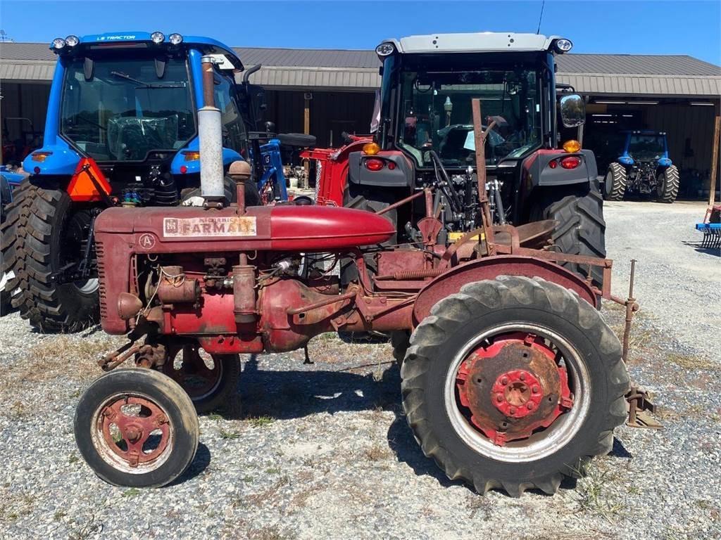 Farmall A Statyba - Kita