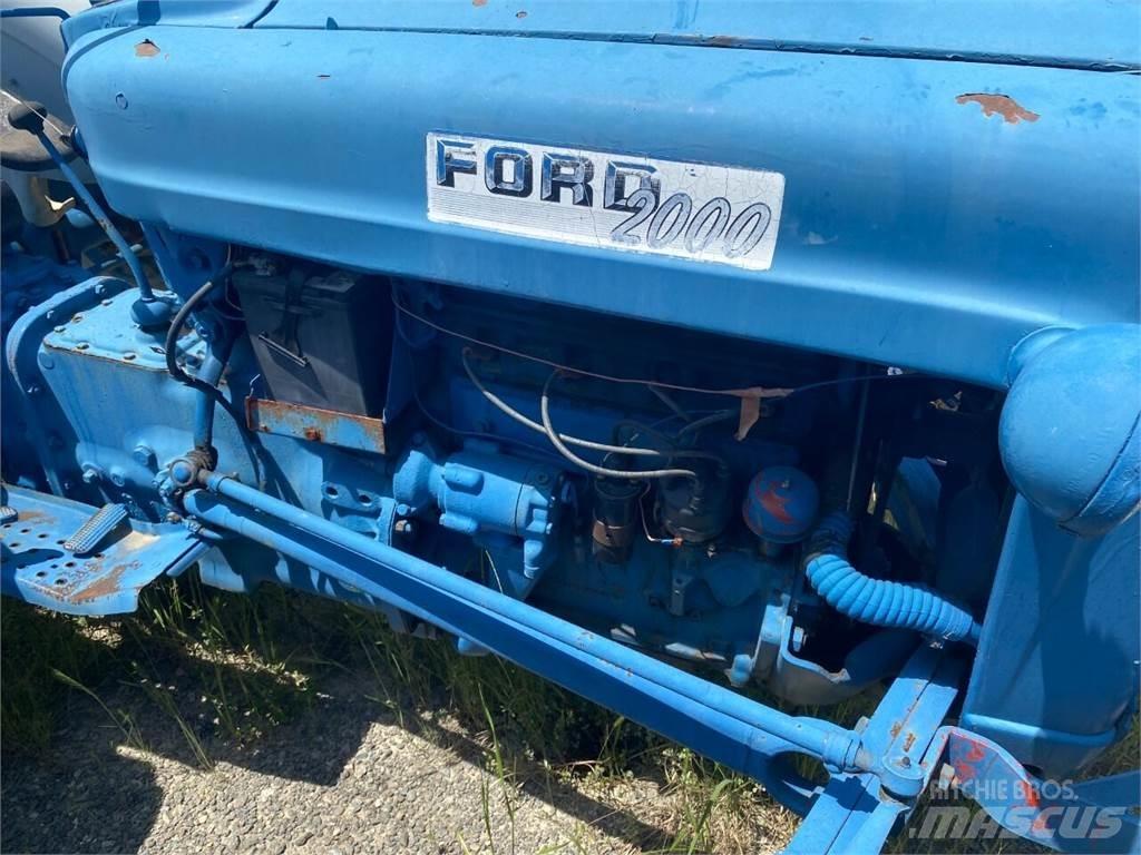 Ford 2000 Statyba - Kita