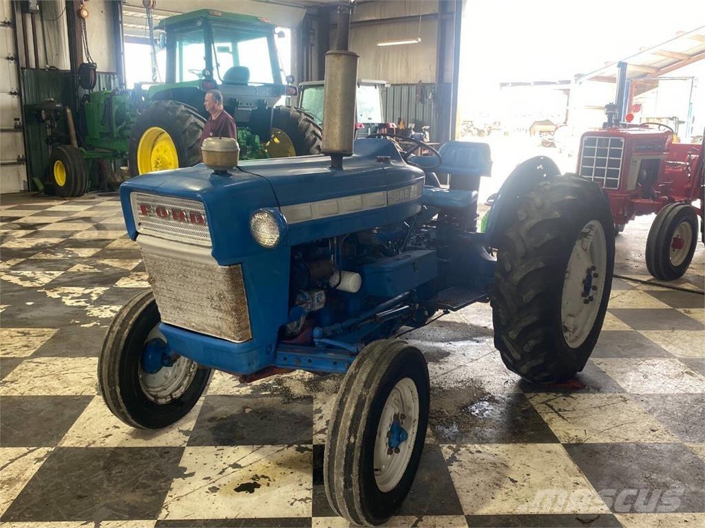 Ford 3000 Statyba - Kita