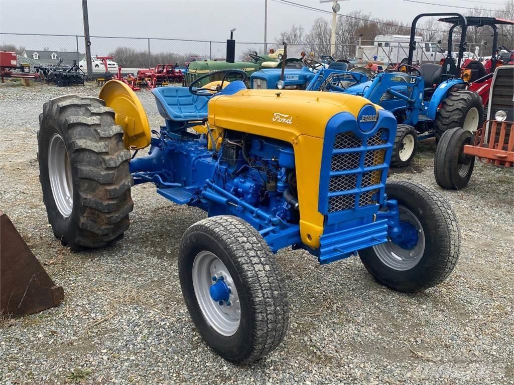 Ford 4000 Statyba - Kita
