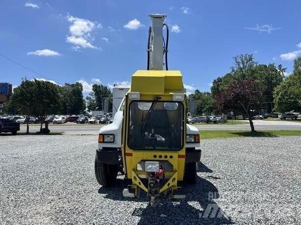 Ford F800 Statyba - Kita