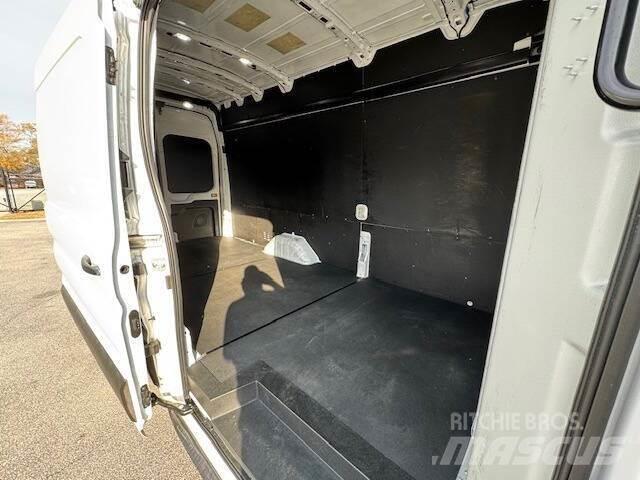 Ford Transit Statyba - Kita
