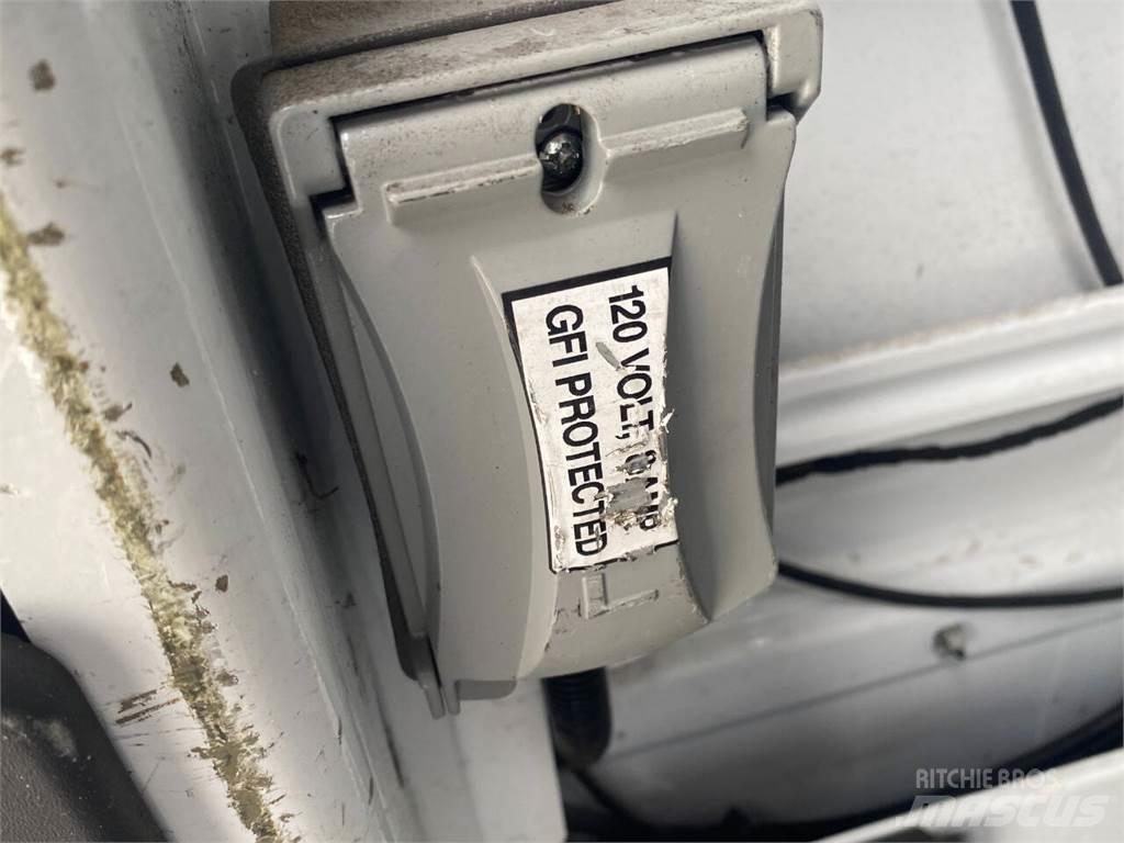 Ford Transit Statyba - Kita