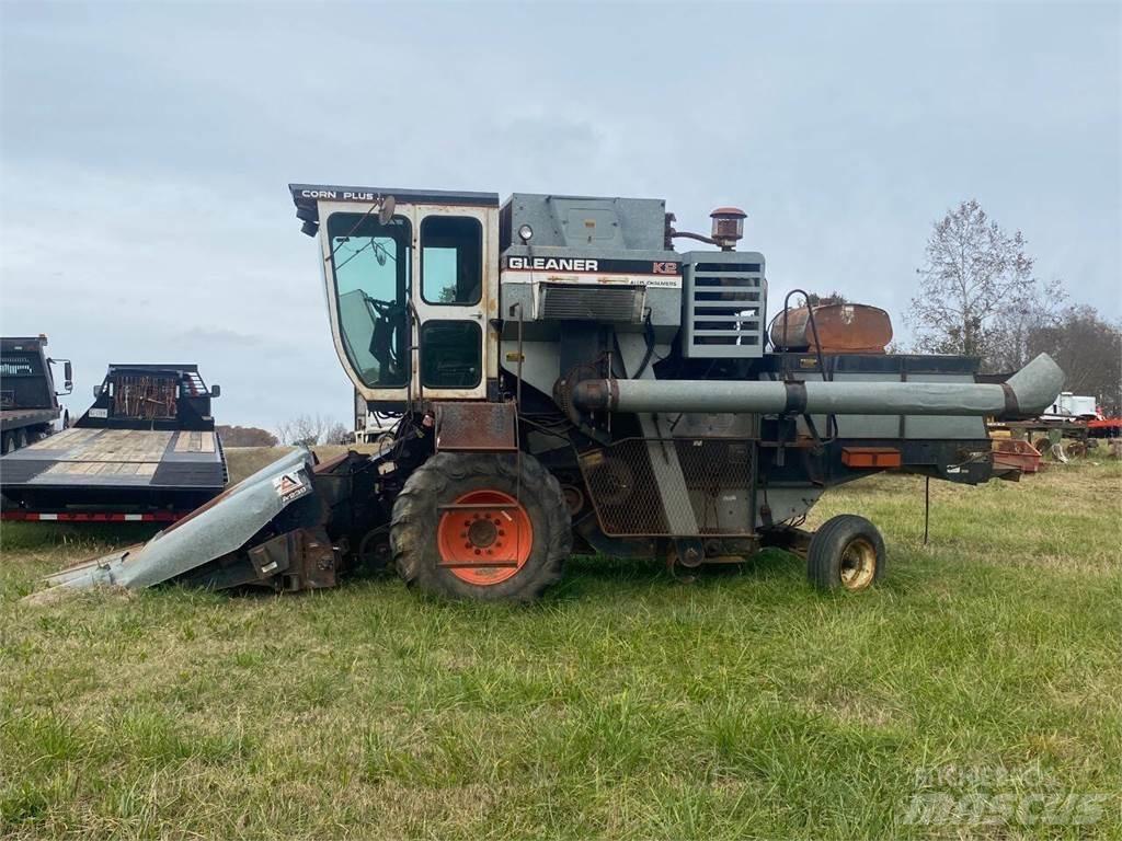 Gleaner K2 Statyba - Kita
