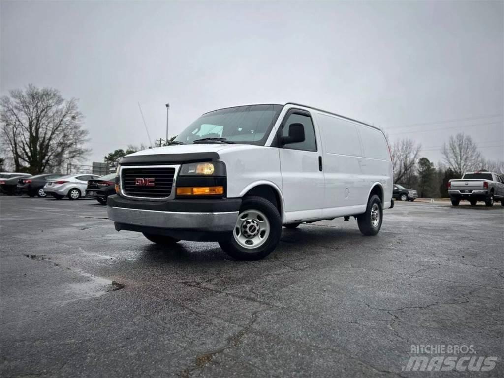GMC Savana Statyba - Kita