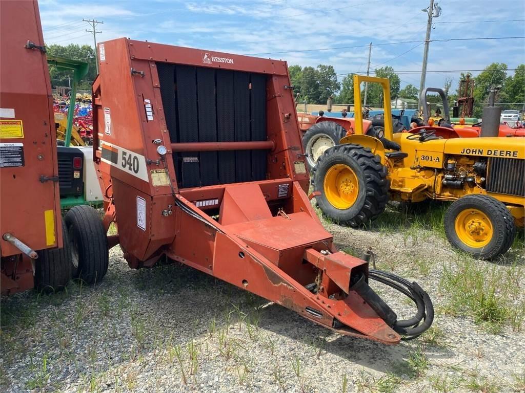 Hesston 540 Statyba - Kita