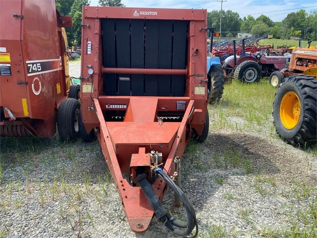 Hesston 540 Statyba - Kita