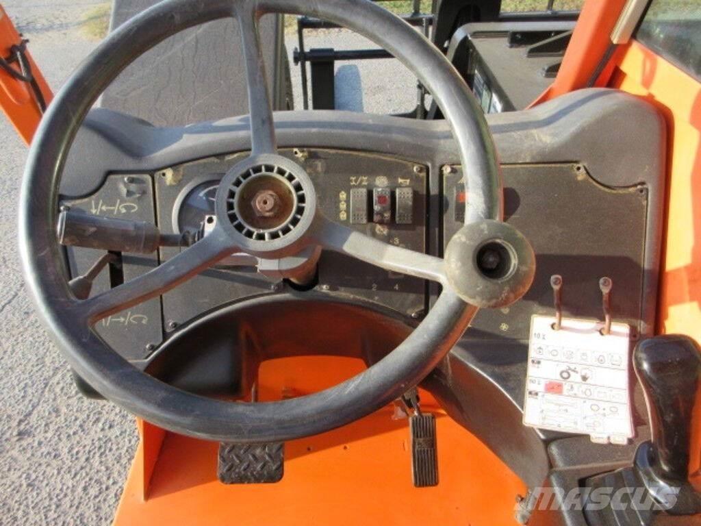 JLG G6-42A Statyba - Kita