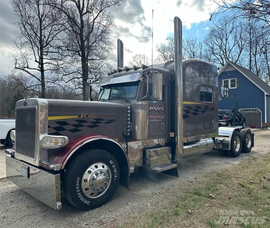 Peterbilt 379 Statyba - Kita