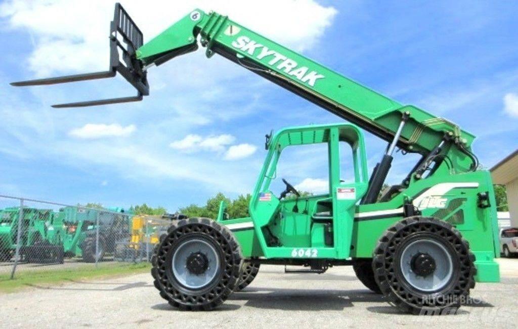 SkyTrak 6042 Statyba - Kita