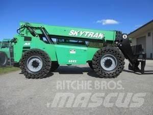 SkyTrak 6042 Statyba - Kita