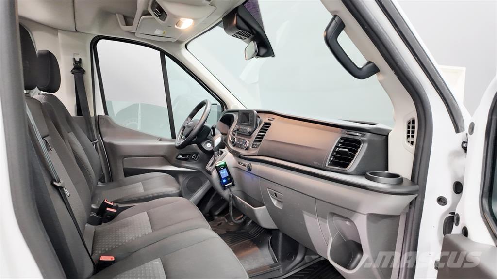 Ford Transit Kiti autobusai