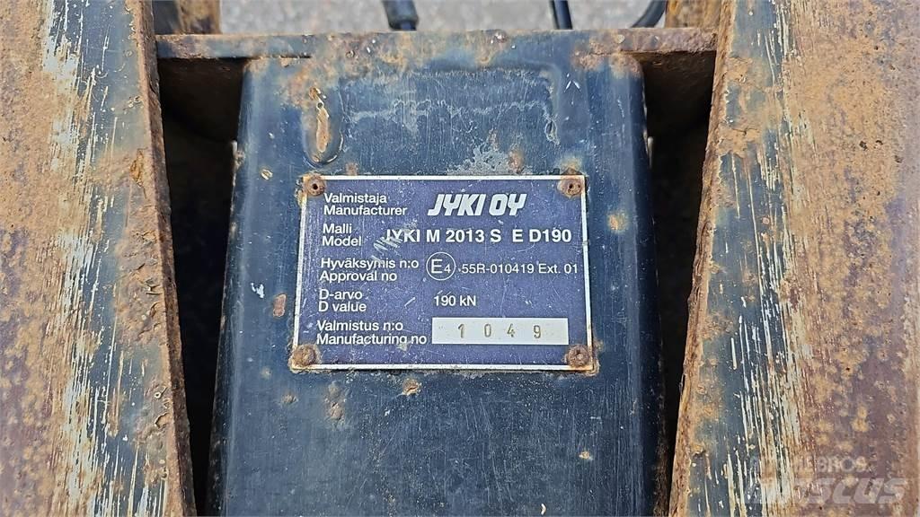 Jyki V42-SA Savivartės priekabos